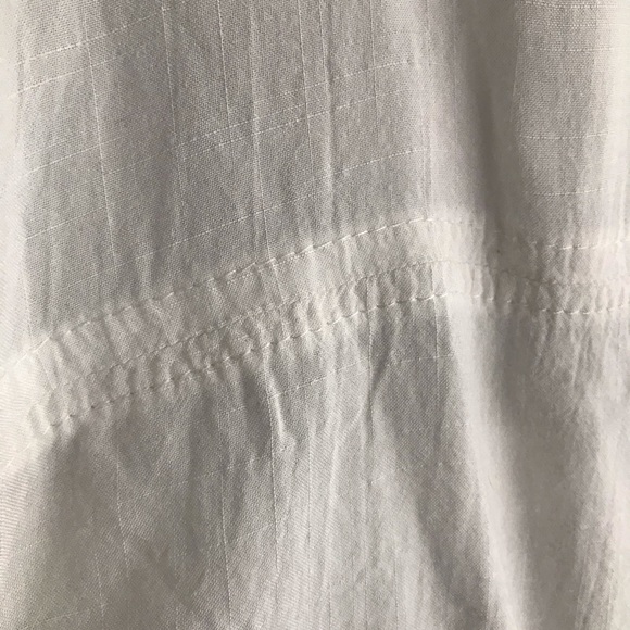 Opus Sheer Top with Pretty Details - Picture 3 of 5